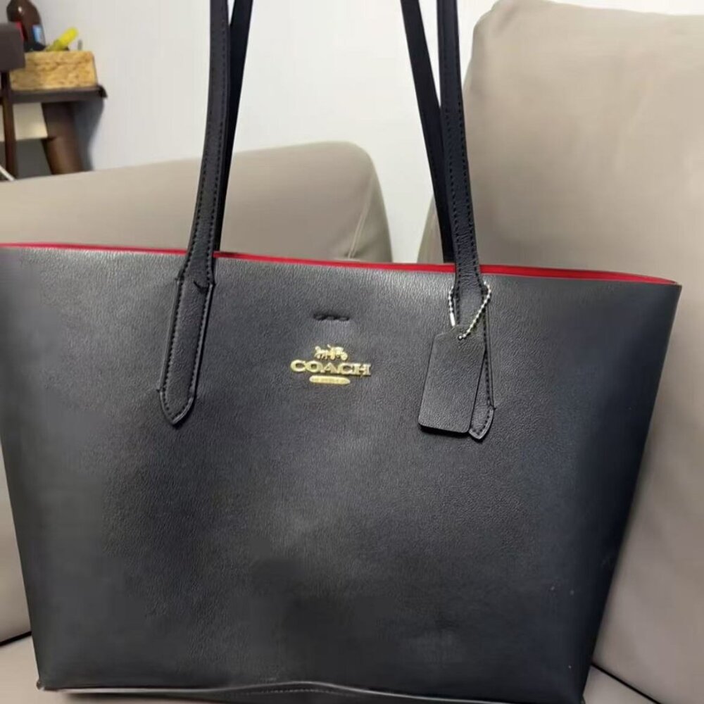 Coach Black and Red Handbag - Picture 4 of 6